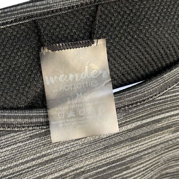 Wander By Hottotties Thumb Hole Athletic Top Women's Medium Gray Space Dye Shirt - Picture 6 of 6